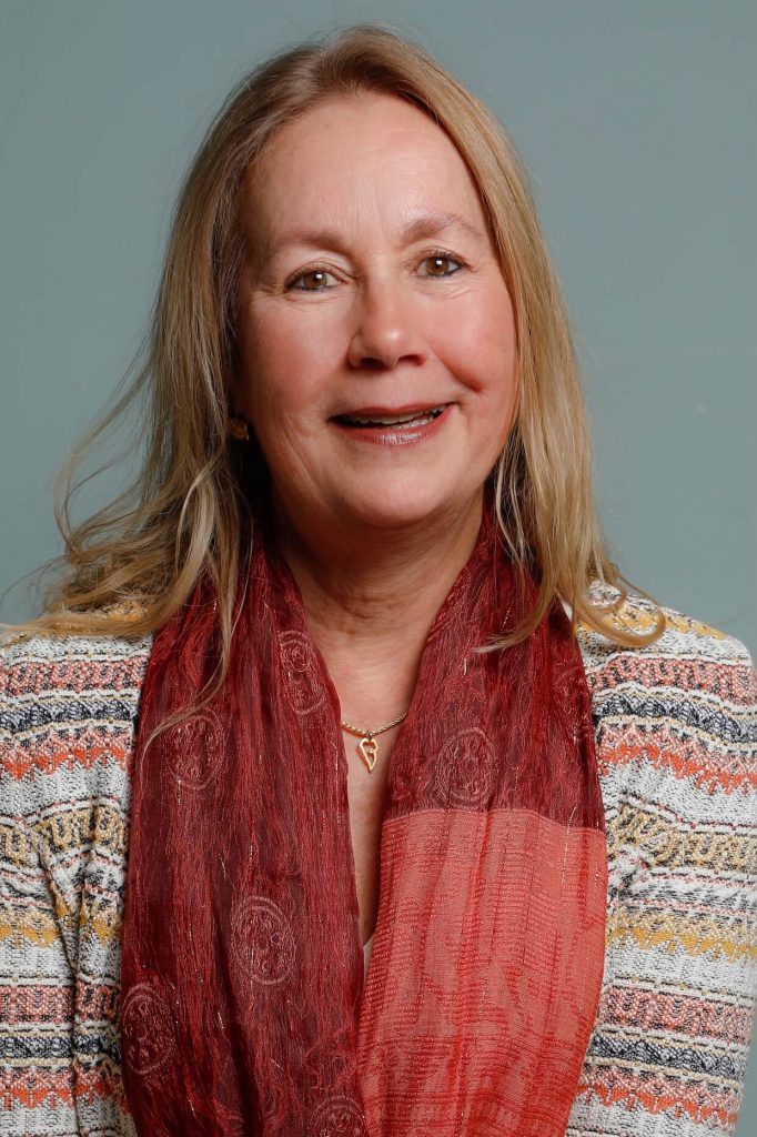 Dr. Astrid Hauser Portrait